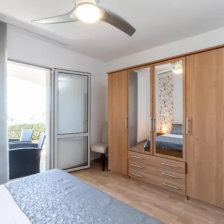 Apartment Separovic