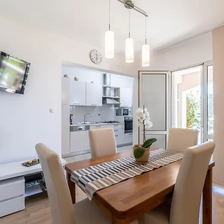 Separovic Apartment