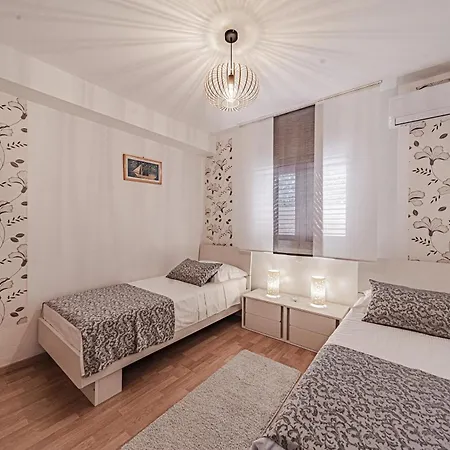 Apartment Separovic *